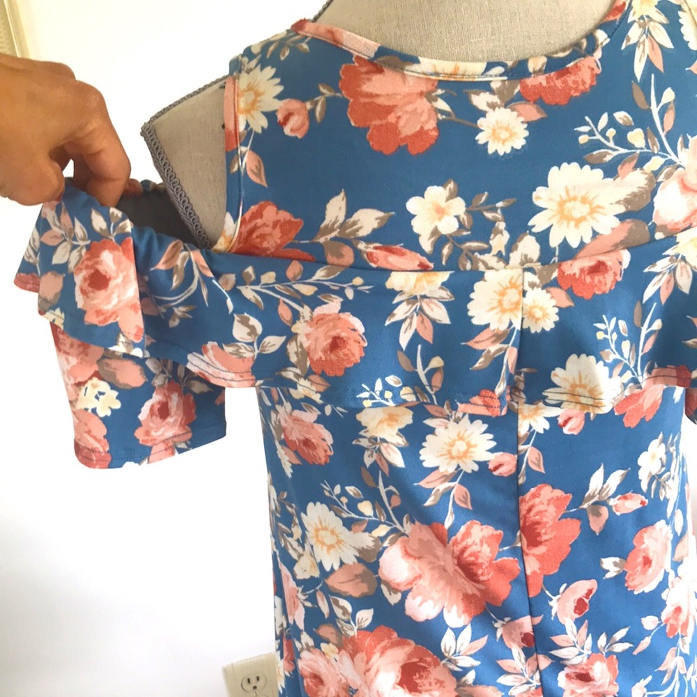 Pretty Floral Off Shoulder Ruffle Dress - Picture 4 of 8